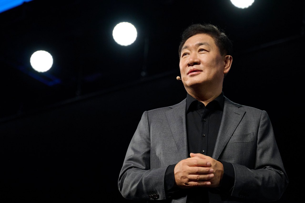 Samsung Electronics Co-CEO Dies, Worsening Tech Giant’s ‘Crisis’ Moment